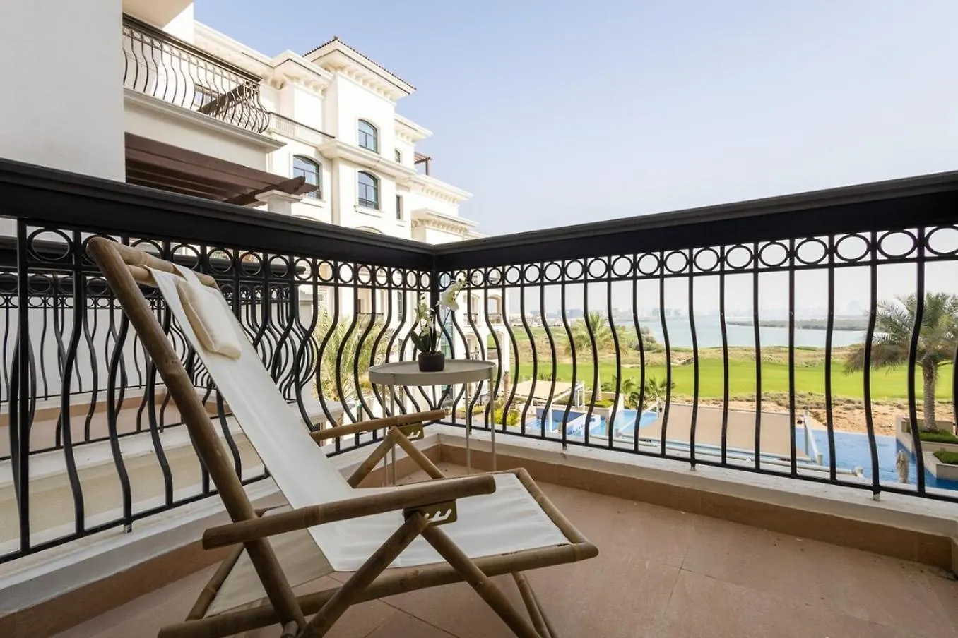 Apartamento Voyage Ansam Three Bedroom With Ocean Views Abu Dabi Emiratos Árabes Unidos