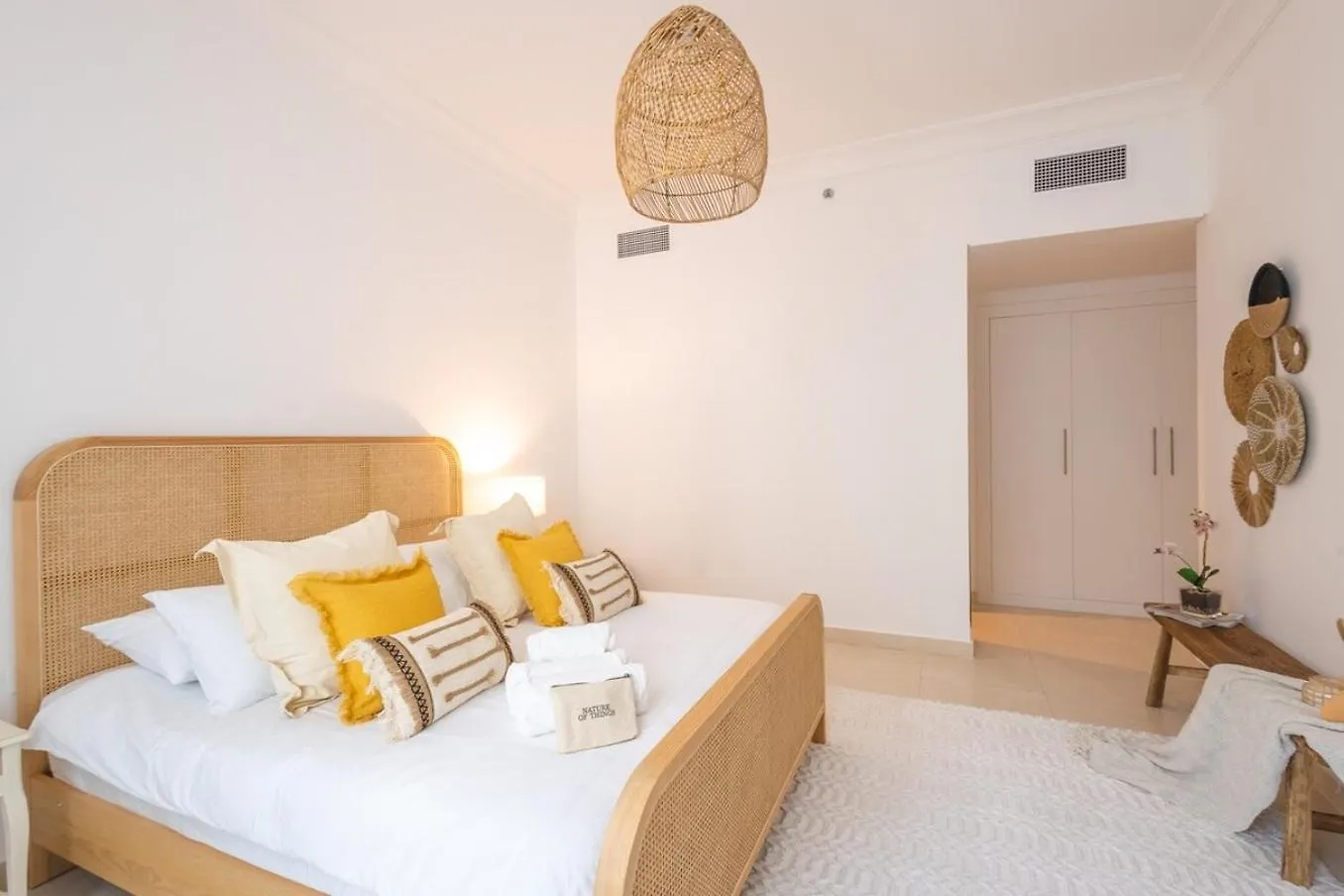 Voyage Ansam Three Bedroom With Ocean Views أبو ظبي